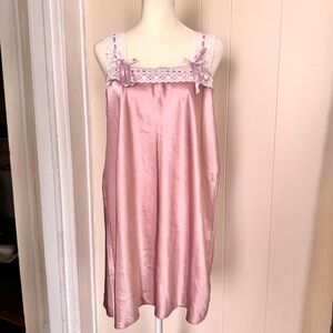 Vintage Pink Lace-Trimmed Nightgown | Ribbon Straps | Slip Nighty Top Medium
